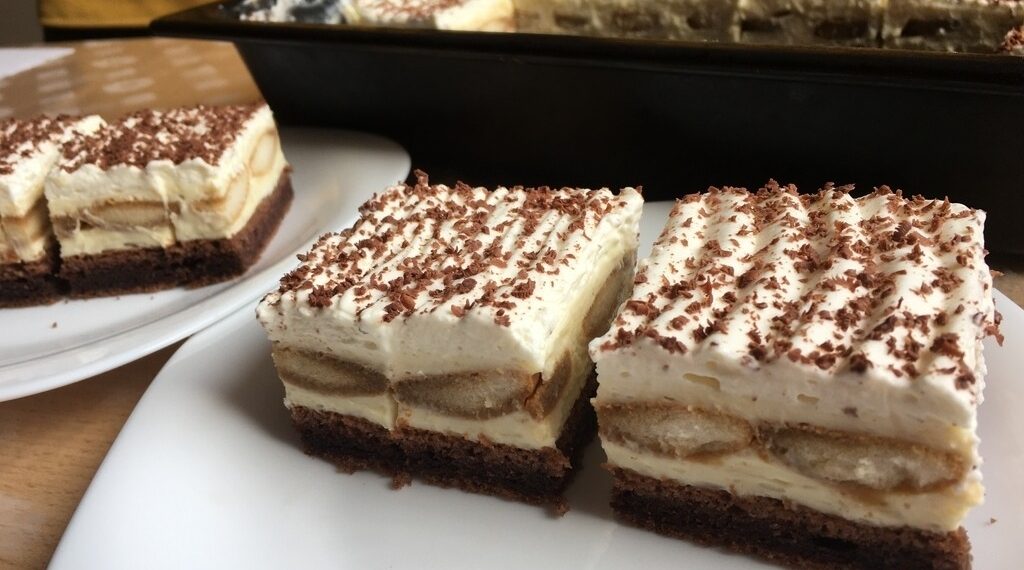 Himmlische Sahne-Schnitten mit Puddingcreme