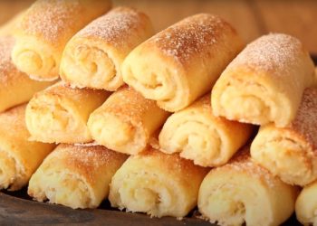 Cottage Cheese Rolls