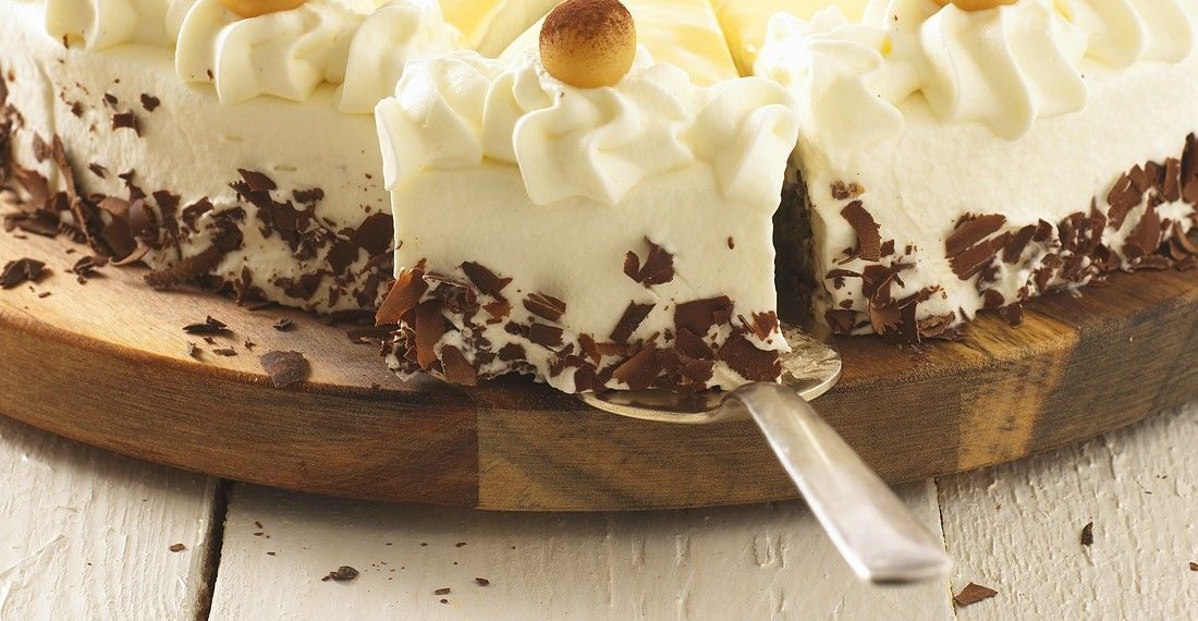 Nuss-Eierlikör-Torte