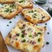 FLAMMKUCHEN TOAST MIT SPECK UND ZWIEBELN