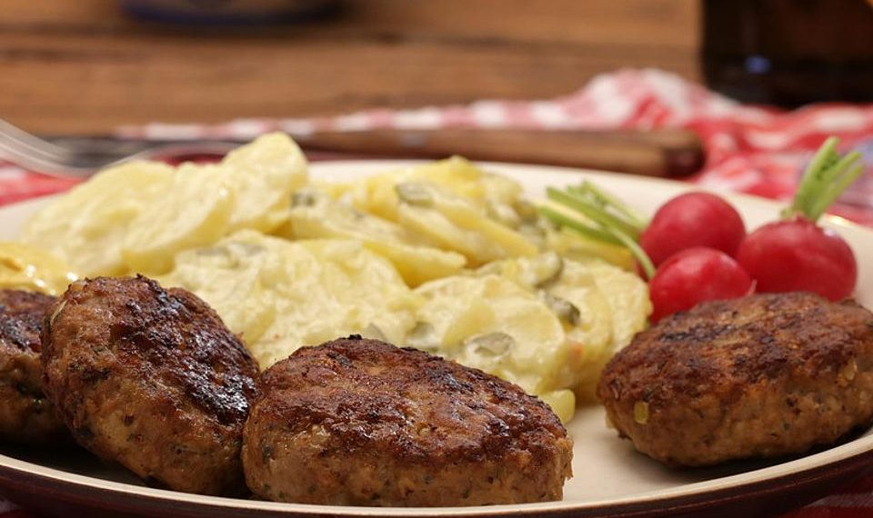 Omas beste Frikadellen