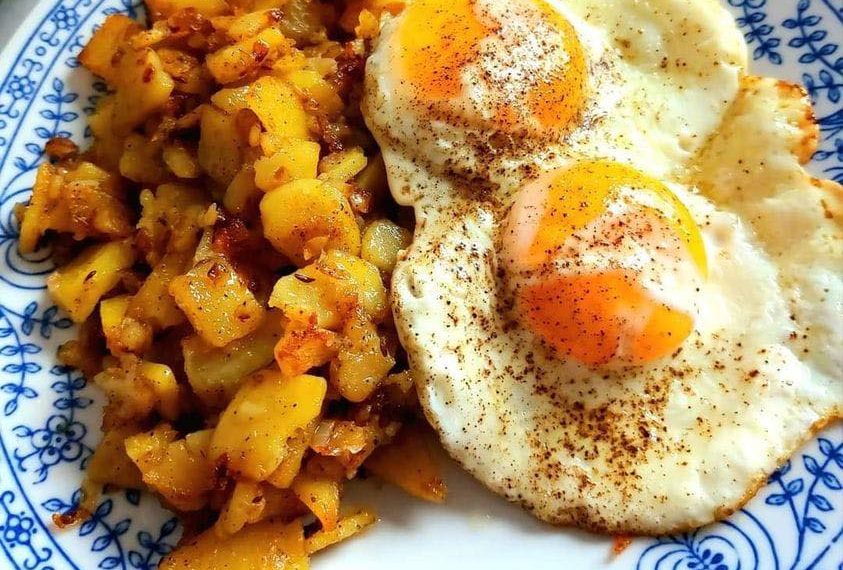 Bratkartoffeln mit Spiegeleier rezept