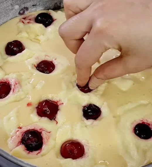 Zergeht auf der Zunge, Omas KIRSCHKUCHEN mit Vanillepudding!