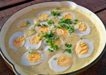 Eier in Senfsauce