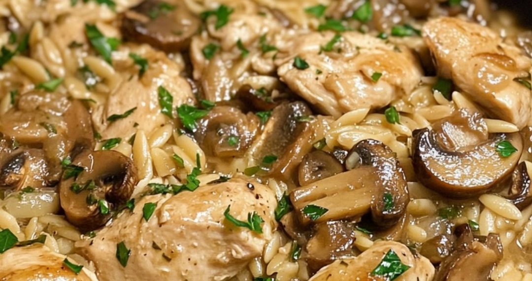 One-Pot Hähnchen-Pilz-Orzo 