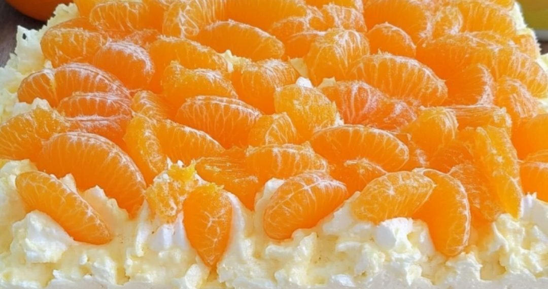 Fantakuchen mit Mandarinen und Paradiescreme