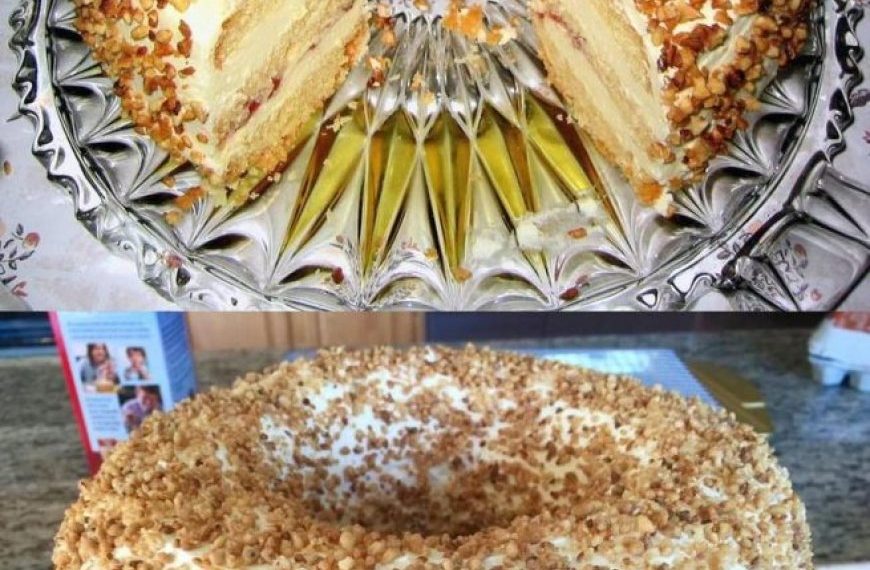 Frankfurter Kranz aus Biskuitoder Rührteig