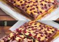 Blechkuchen mit 350 g Kirschen in 3 Minuten gezaubert