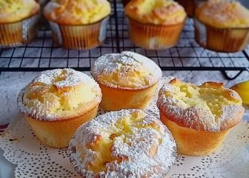 Quark Muffins mit Pudding in Paar Minuten bereit fur den Ofen