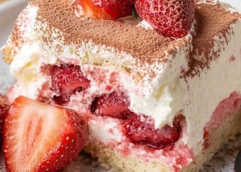 Erdbeer-Tiramisu