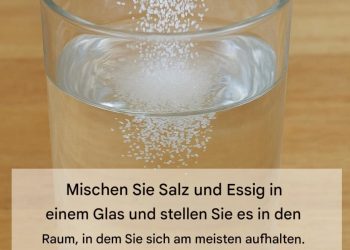 Entdecken Sie, wie eine einfache Mischung aus Wasser, Essig und Salz die Energie Ihres Zuhauses reinigen kann.