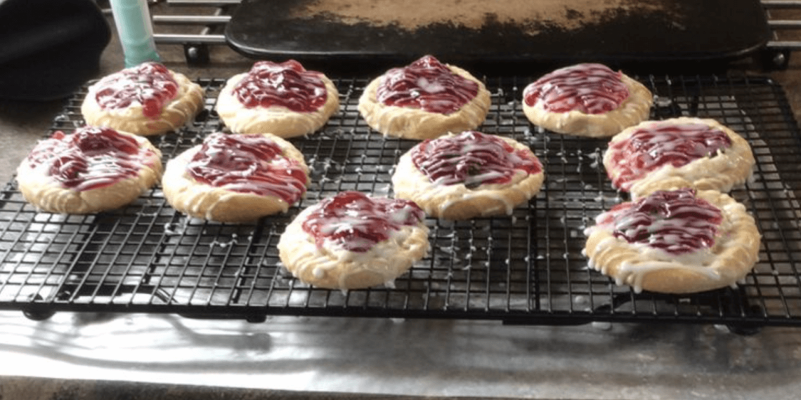 Mini-Kirsch-Käse-Danish – Ein Rezept für alle Naschkatzen!