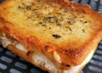 Knuspriges Schinken-Käse-Sandwich aus der Heißluftfritteuse 🧀
