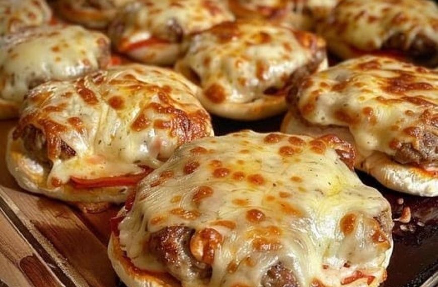 Salami Burger mit 100 g Mozzarellakäse, superlecker