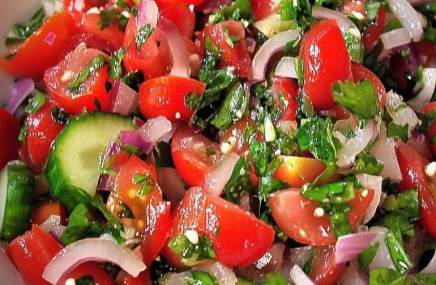 Türkischer Tomatensalat