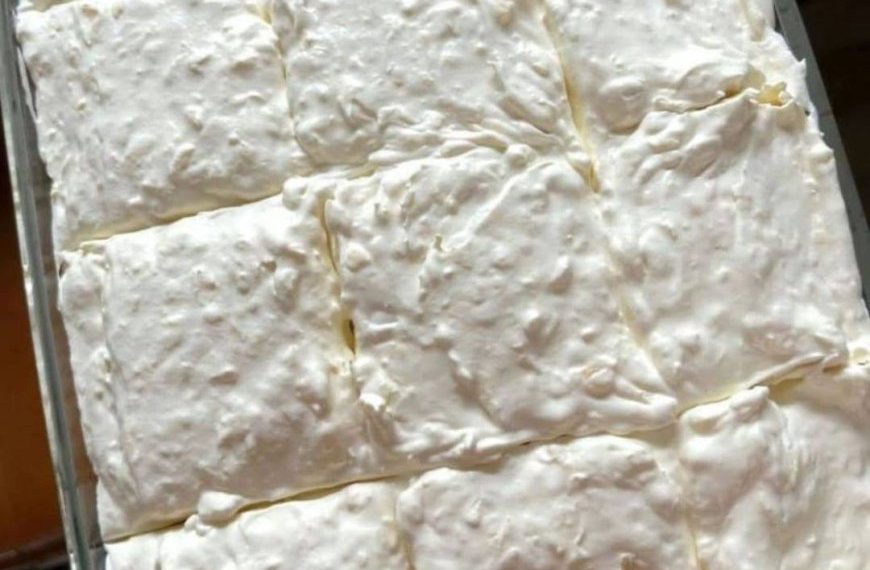 Ich schwöre, dieser Kuchen war auf jeder einzelnen Party