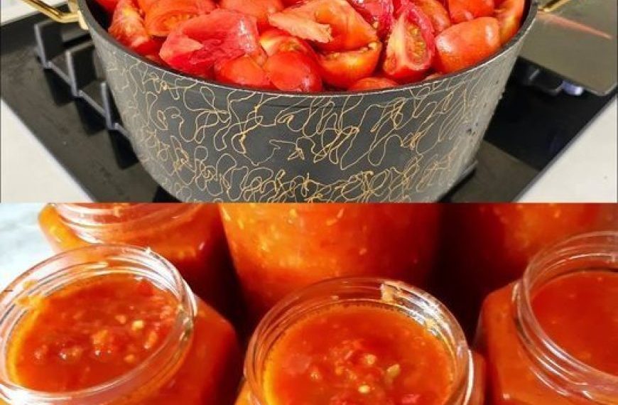Tomatensauce mit 250ml Essig die mache ich jedes Jahr