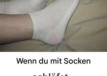 Warum Senioren auch zu Hause Socken tragen sollten