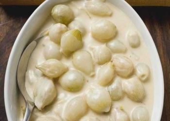 Cremige Perlzwiebeln