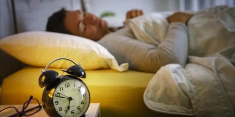 Das Rätsel der nächtlichen Bewegungsunfähigkeit: Wenn Ihr Körper aufgibt